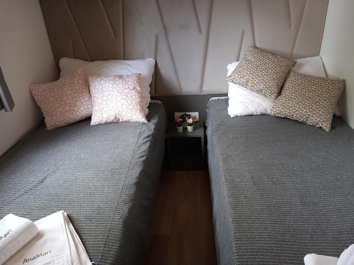 Mobile Home Anamari Biograd na Moru Kültér fotó