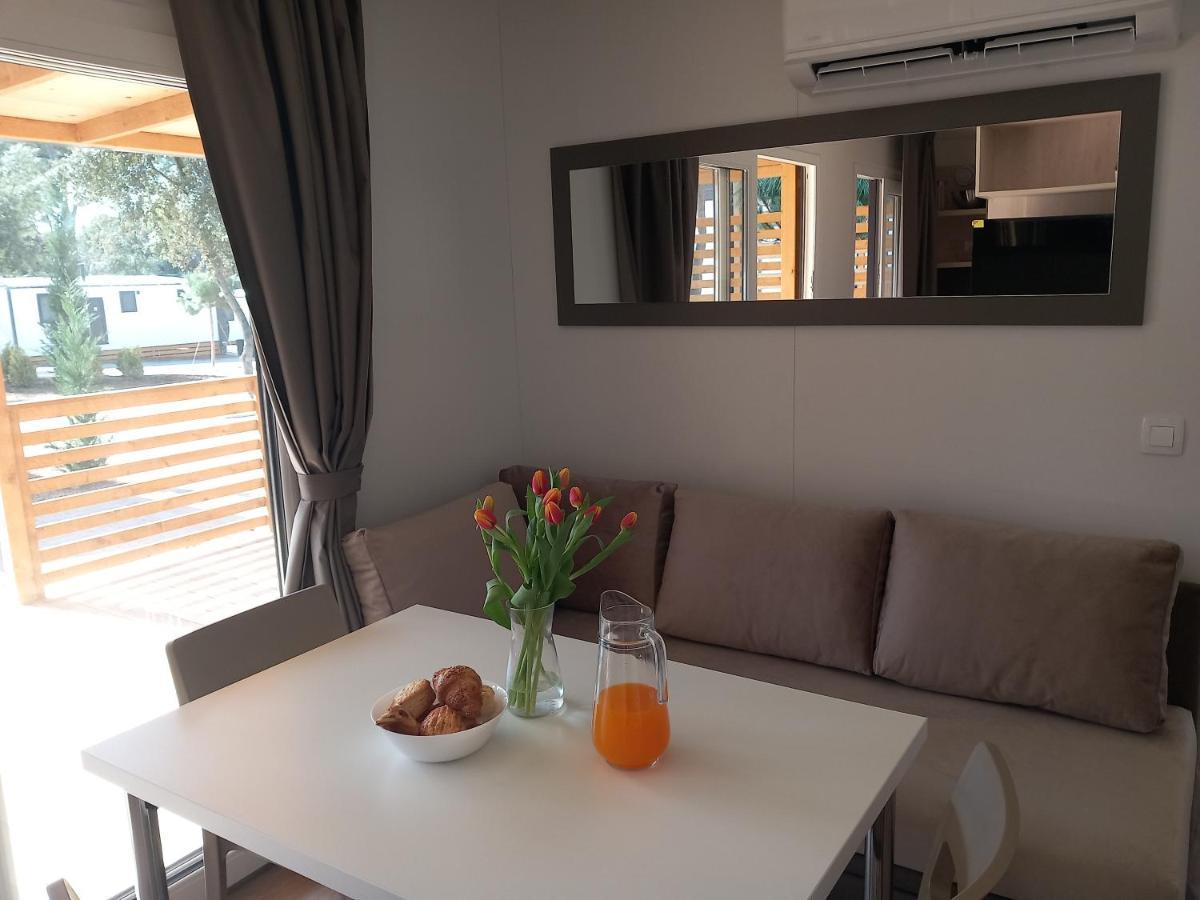 Mobile Home Anamari Biograd na Moru Kültér fotó